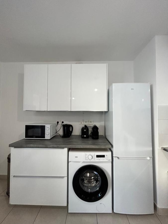 Appartement Avec Terrasse Et Box Entre Plages Et Nature Marsylia Zewnętrze zdjęcie